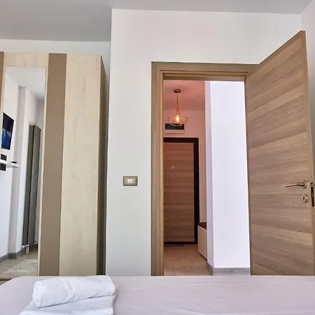 Apartament Melody Alezzi * Năvodari