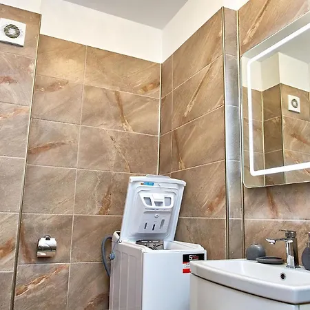 Apartament Melody Alezzi Apartament *