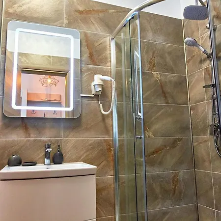 Apartament Apartament Melody Alezzi *